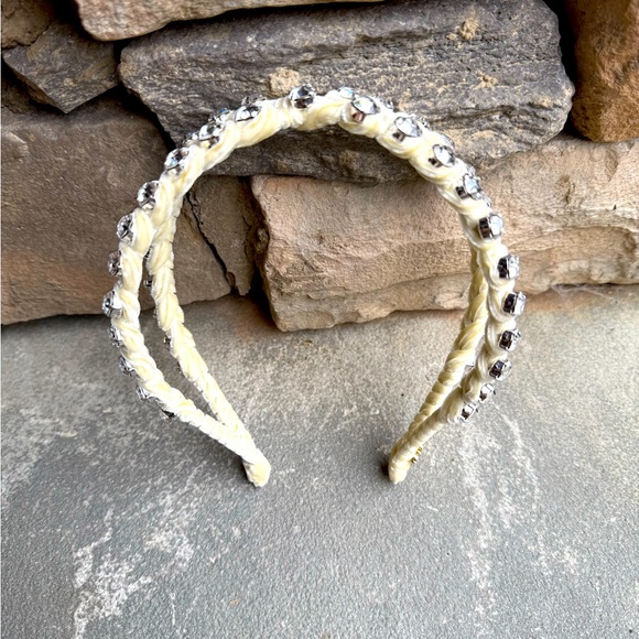 New?Anthropologie-Lele Sadoughi
Crystal Crossover Headband main image 5